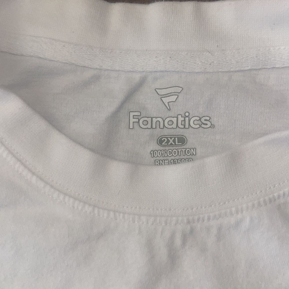 Eagles Men’s vintage feel T shirt - Picture 3 of 4